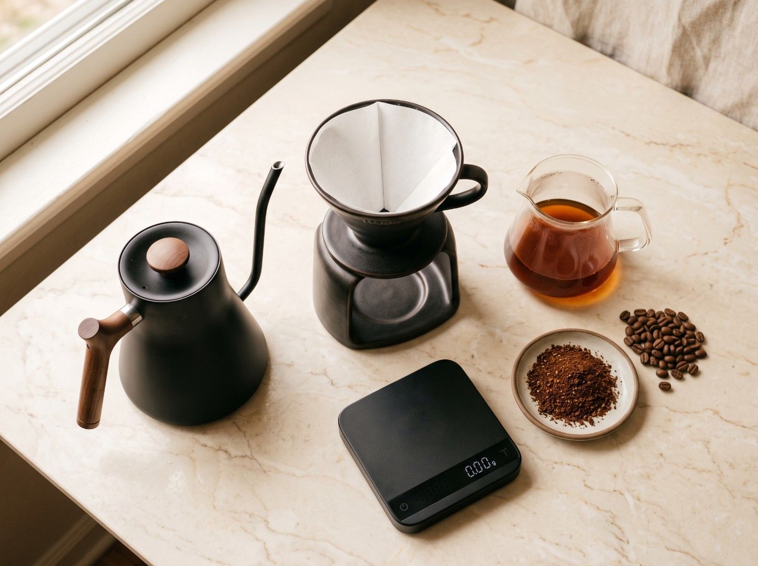 Pre-infusión (bloom) en V60 con burbujas de CO2 visibles